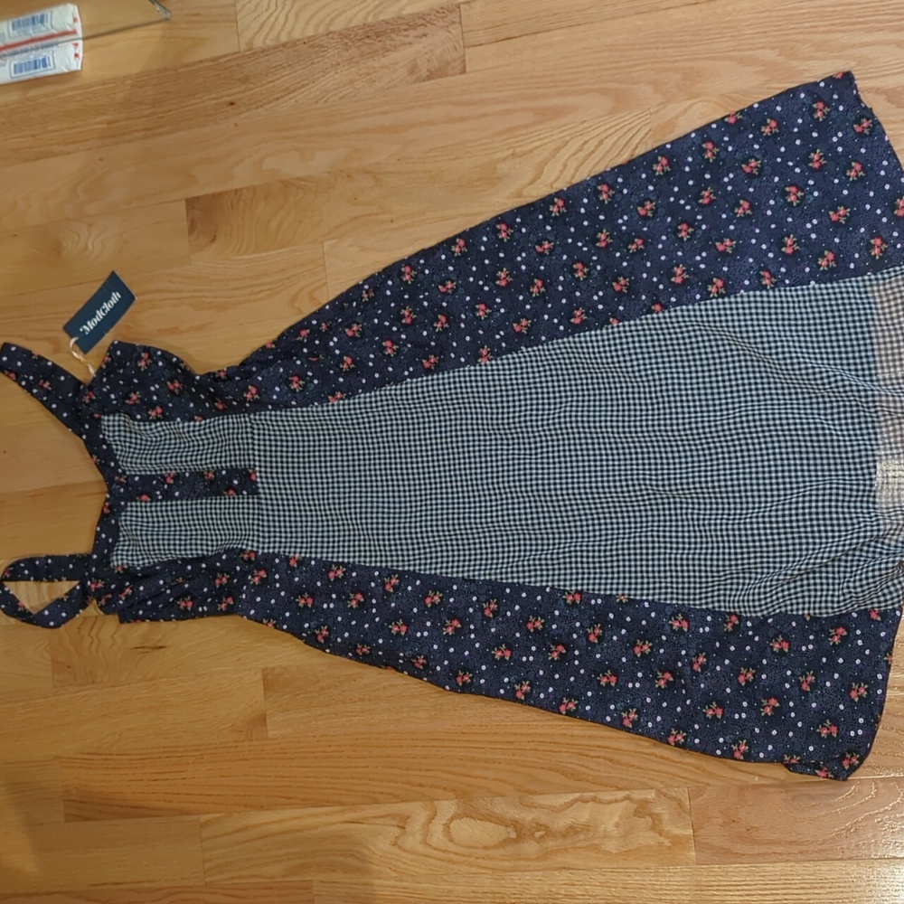 Modcloth Black floral dress with cross pattern center Small NWT